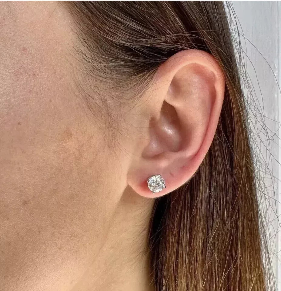 IGI Certified Diamond Stud Earrings 2.09 Carat Lab Grown E VS1 - 14k Gold