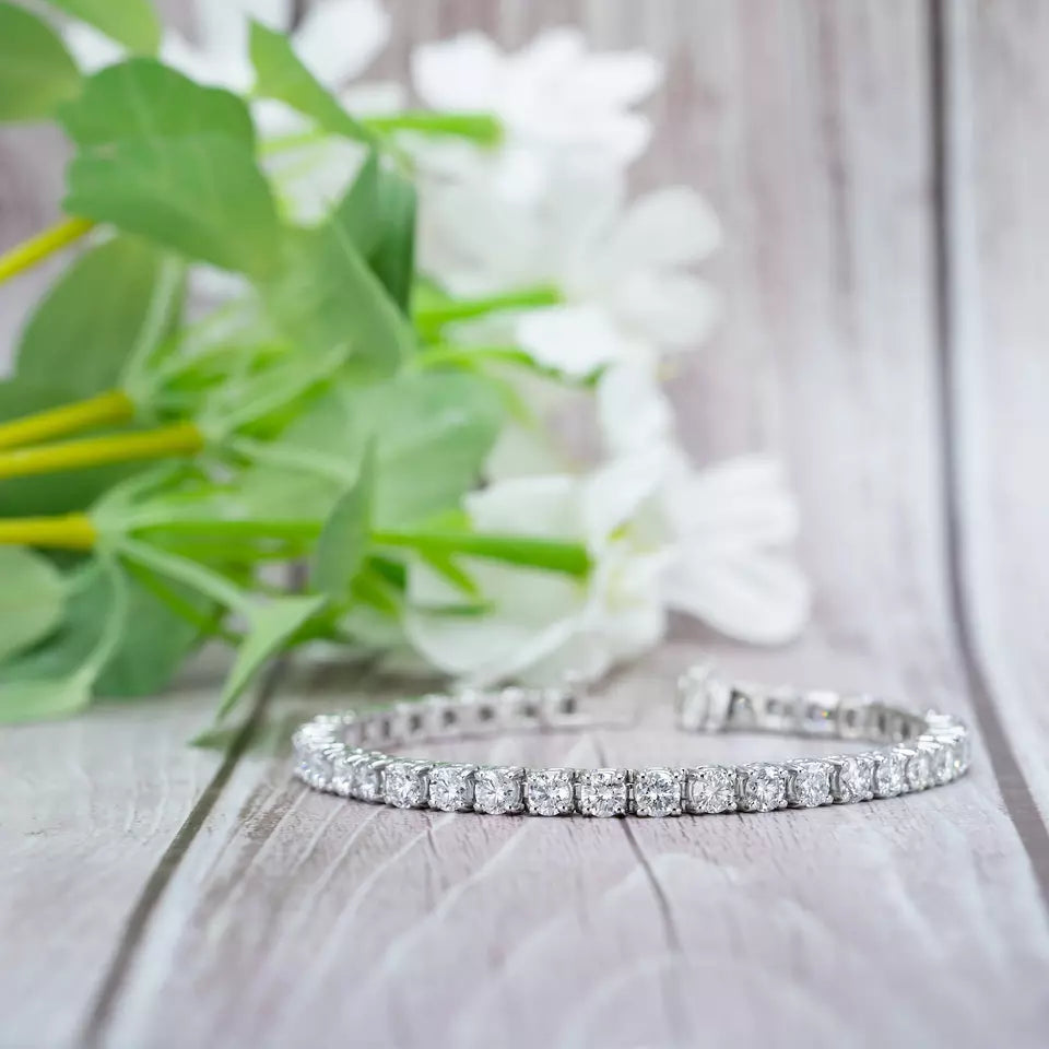 22.5 Carats Lab Grown Diamond Tennis Bracelet 14k White Gold 6.5"