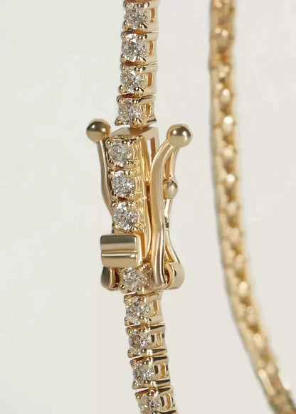 Tennis Necklace, 14K Yellow Gold, 11 ct. tw. Natural Round Diamonds, 18 in.